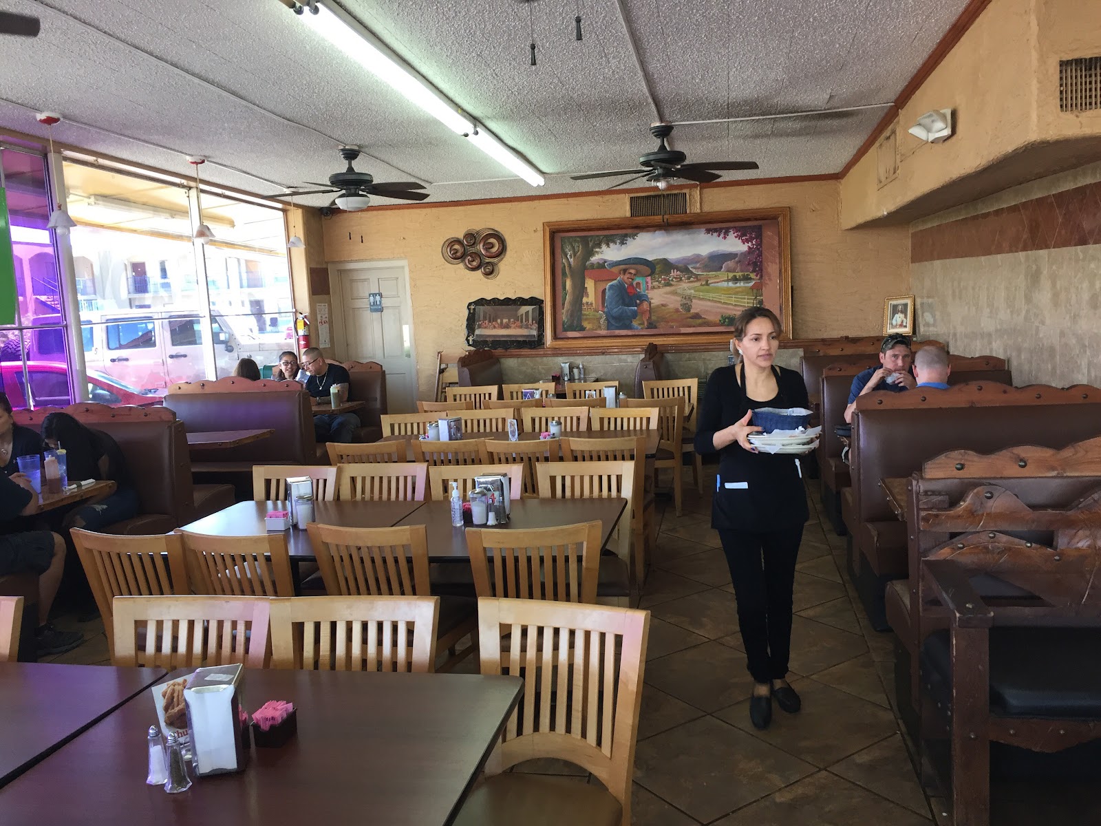 Traditional Mexican food served fresh